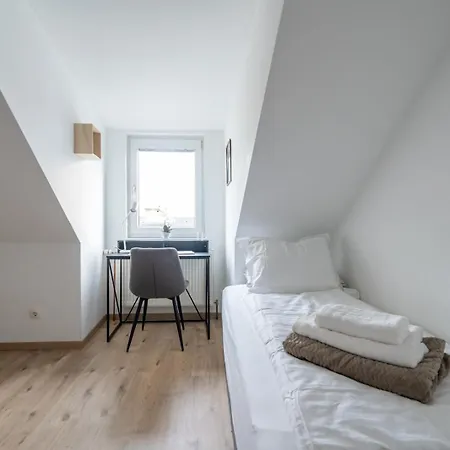 Coy - Comfortable & Work Smart Apartament Leoben (Styria)