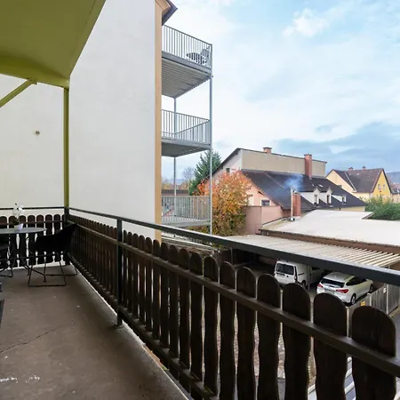 Apartament Coy - Comfortable & Work Smart *