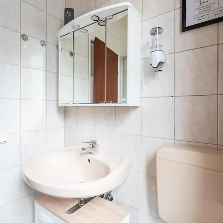 Apartamento Coy - Comfortable & Work Smart Leoben (Styria)