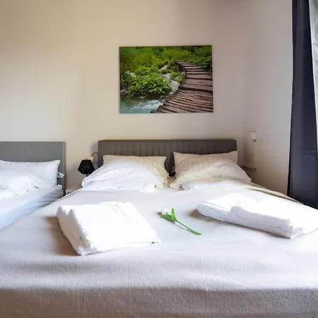 Coy - Comfortable & Work Smart Apartman *