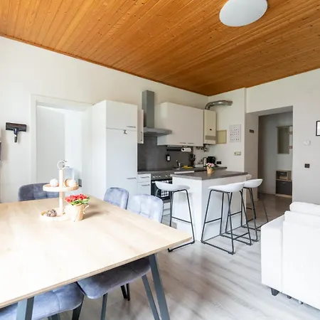 Coy - Comfortable & Work Smart *