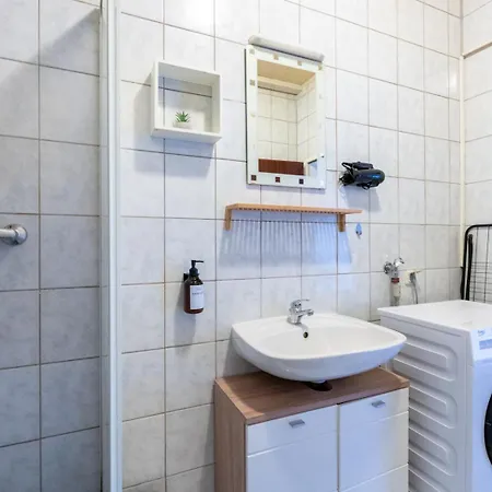 Apartman Coy - Comfortable & Work Smart