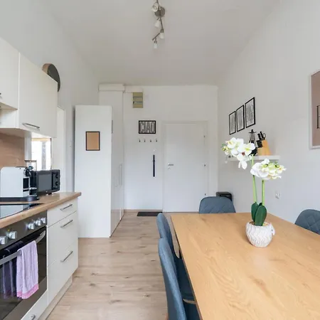 Apartamento Coy - Comfortable & Work Smart Leoben (Styria)