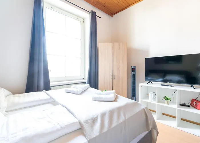 아파트 Coy - Comfortable & Work Smart *